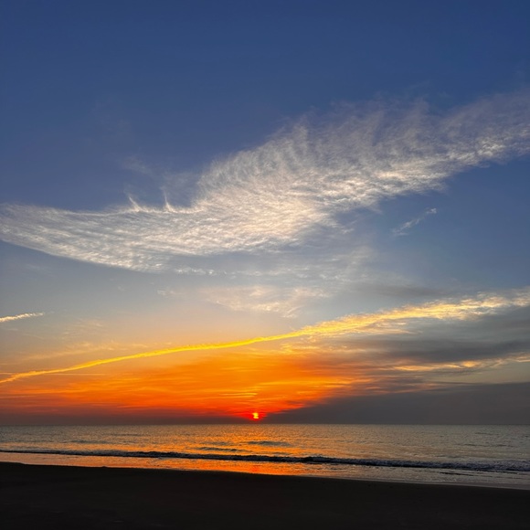 Sunrise - Picture 8 of 10